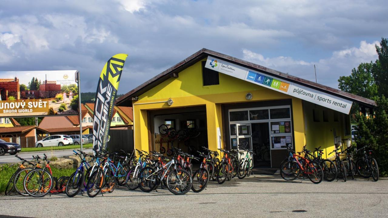 Ubytování Hanka v hotelovém pokoji C408 Frymburk Exterior foto